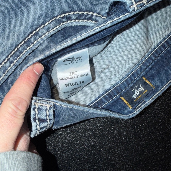 Silver Jeans Men's Relaxed Fit Jeans - Faded Blue - Picture 4 of 6